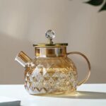 Glass cold water kettle with diamond shaped