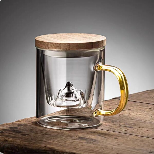 Mountain glass cup with bamboo lid