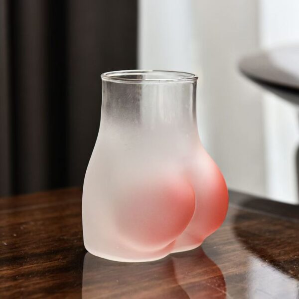 Peach butt glass cup